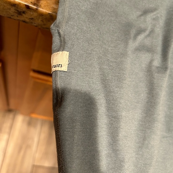 Vuori Women’sPerformance Jogger in Smoke Blue Heather - Picture 7 of 7